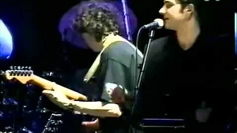 Leo Green performing Days Like This with Van Morri...