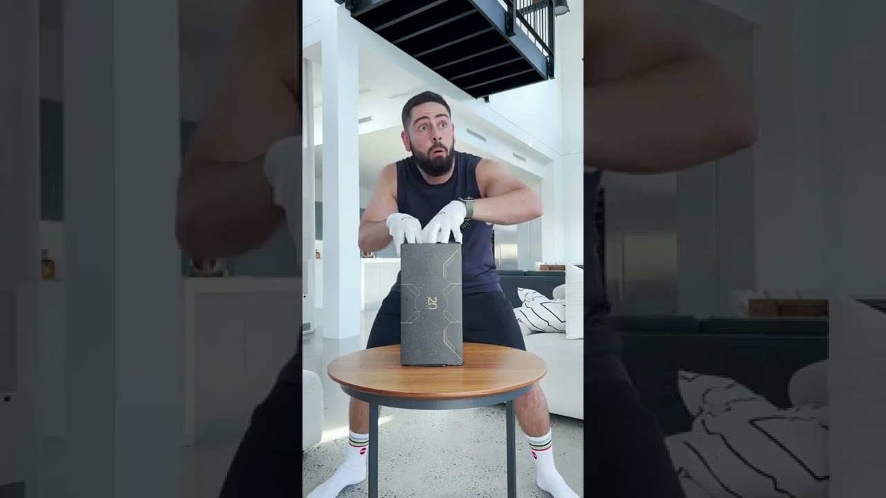 Xbox Series X Halo Infinite Limited Edition Unboxing