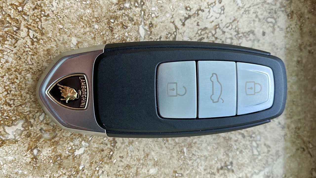 Descubrir 31+ imagen lamborghini urus key