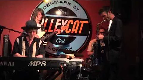 Dom Pipkin And The Iko's -  Sneakin ' Sally Throug...