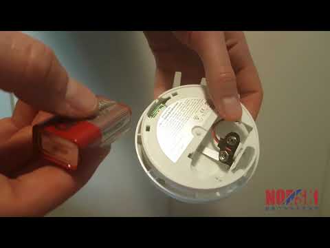 Video: Hvordan bytter jeg batteri i mitt DSC alarmsystem?