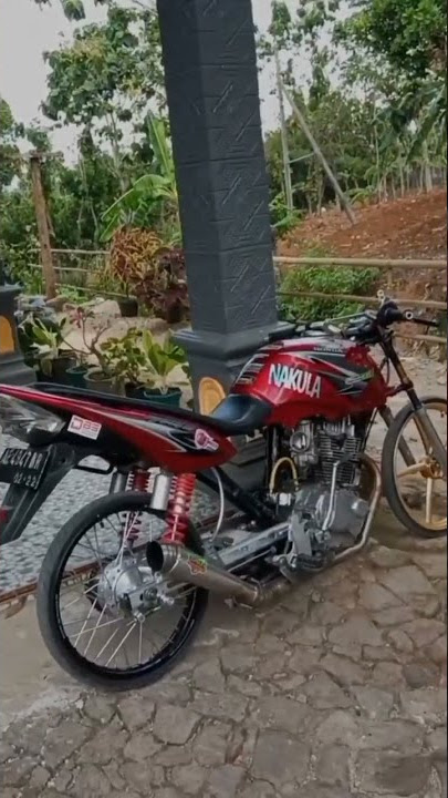Story'wa motor Herek ll Honda Tiger Revo ll warna merah