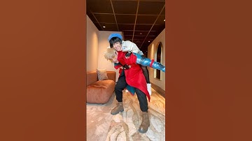 We finally did it! Vash and Meryl with @Har_fie #trigunstampede #vashthestampede #cosplay