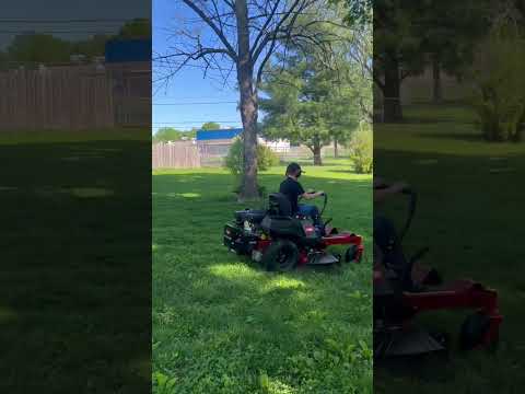 Mowing with my new Toro zero turn mower #megadeth#metal