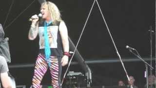 Steel Panther - 17 Girls In A Row [HD] live