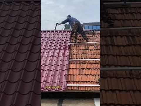 Vídeo: Você pode substituir o telhado de palha por telhas?