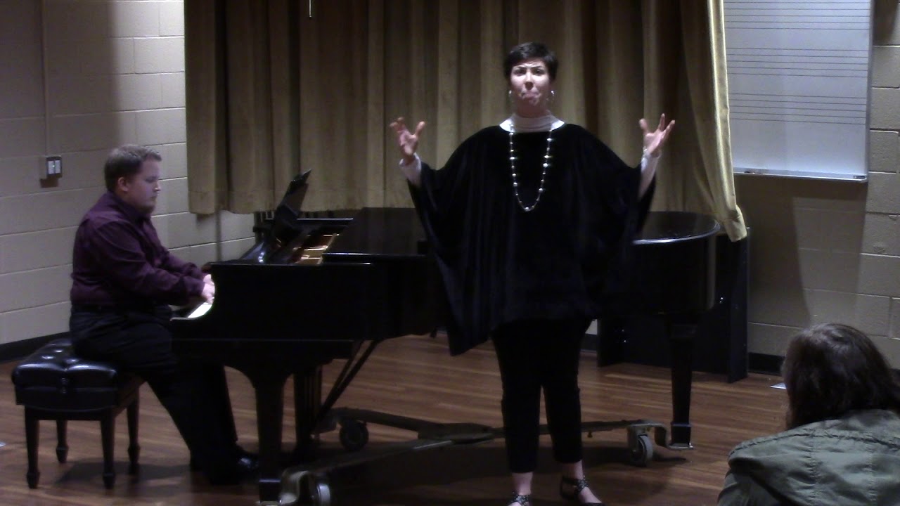 Kelly Riordan Kelly Riordan, mezzo-soprano - YouTube