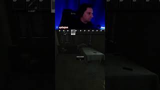 баг #escapefromtarkov #eft #tarkov #побегизтаркова #тарков Escape From Tarkov #shorts