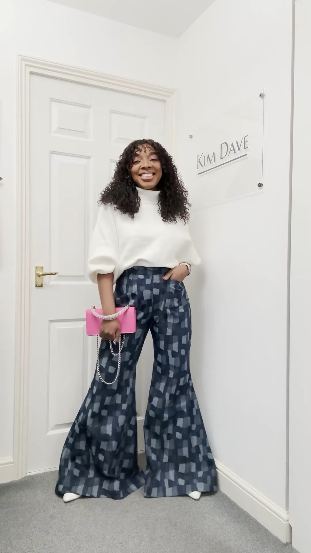 Making 70s inspired diy flare pants - YouTube