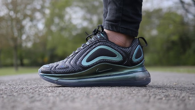 Nike Air Max 720 Oreo