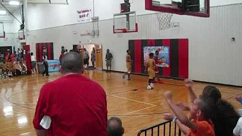 Damarcus Taylor Dunk!