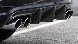 New Mercedes C63 AMG around Top Gear track