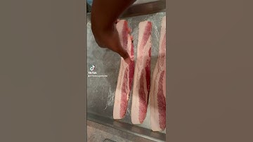 Spinach, Bacon, and Cheese egg bites #MrsBougieFoodie #Breakfast #Tasty #NomNom #Hungry GoodEats