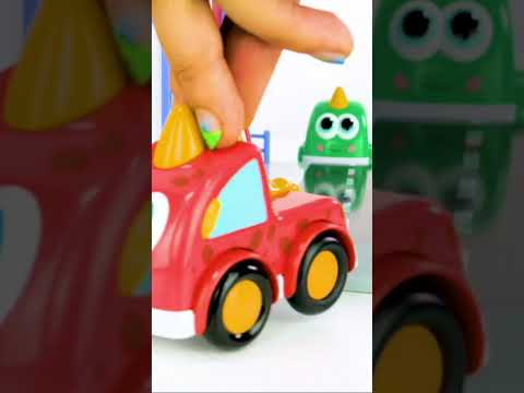 🎵🎵🎵The little monster cars is out of gas! #toycars #videoforkids #songsforkids