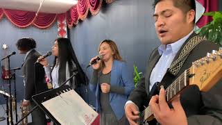 Video thumbnail of "Hay libertad en la casa de Dios"