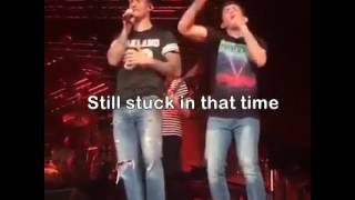 Amazing ASL Performance of Maroon 5