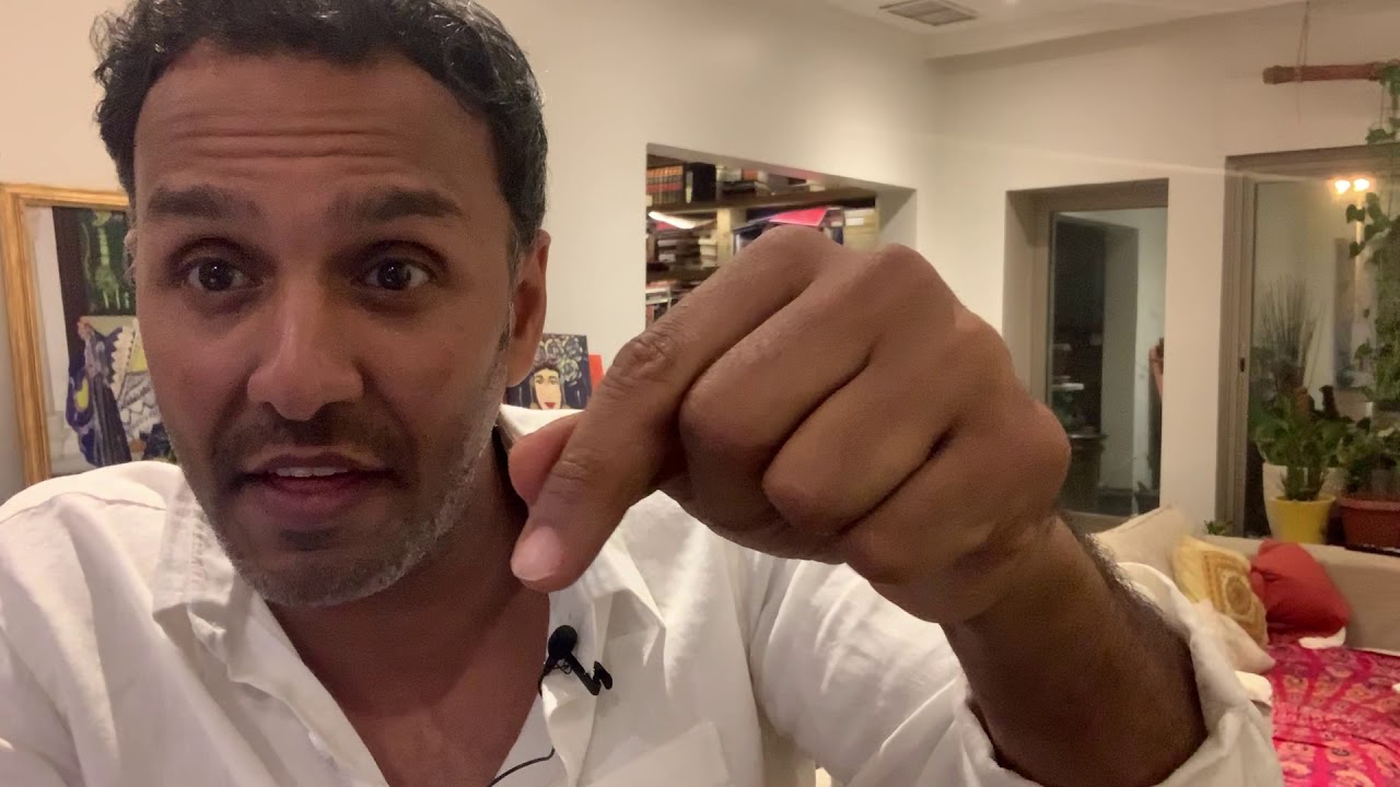 مدرسة الكمال (سكول فور ذي قادز) للدكتور إليو ديآنا