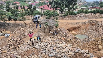 Building in Ghana, natural stone cladding delivery | Steven Stone Design