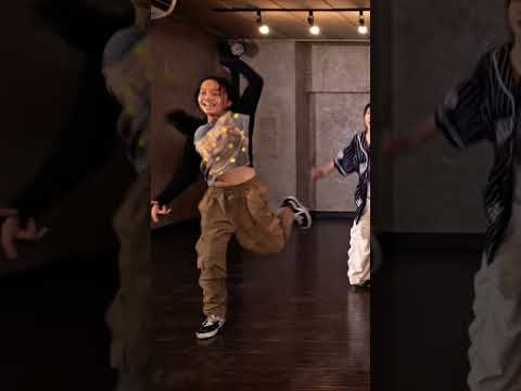 Hiphop by Ice #hiphop #dance #dmaniac #mira #studio #class #training #thailand #bangkok