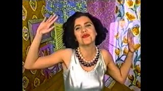Astrid Fontenelle abre a MTV Brasil, 20/10/1990 (off-air)