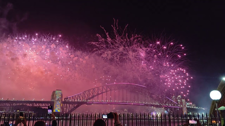 New Year 2025 fireworks at Sydney Australia