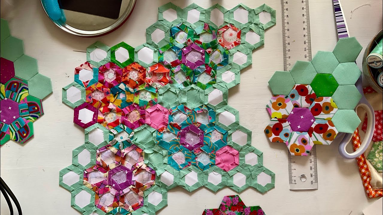 How I Remove Glue Basted Hexagons: My first EPP Quilt - YouTube