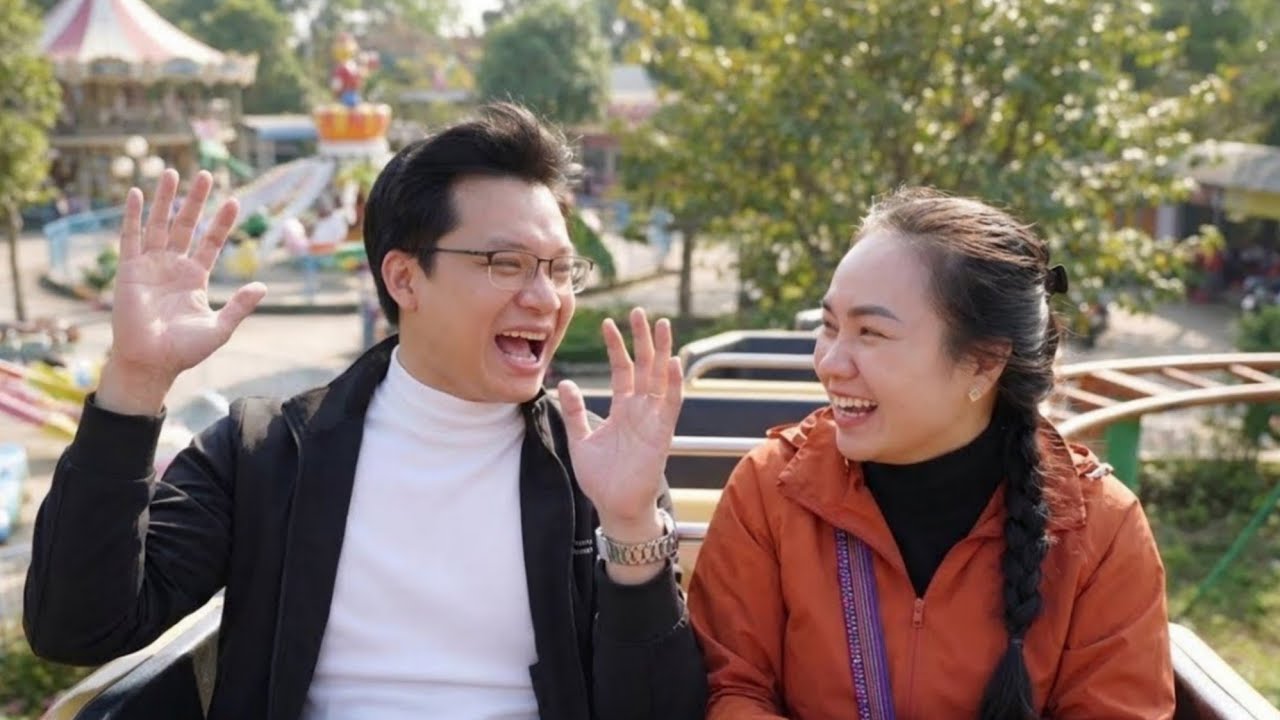 Ly Tu Tien and Jack's happy smiles when they are together. life single - ly tu sam