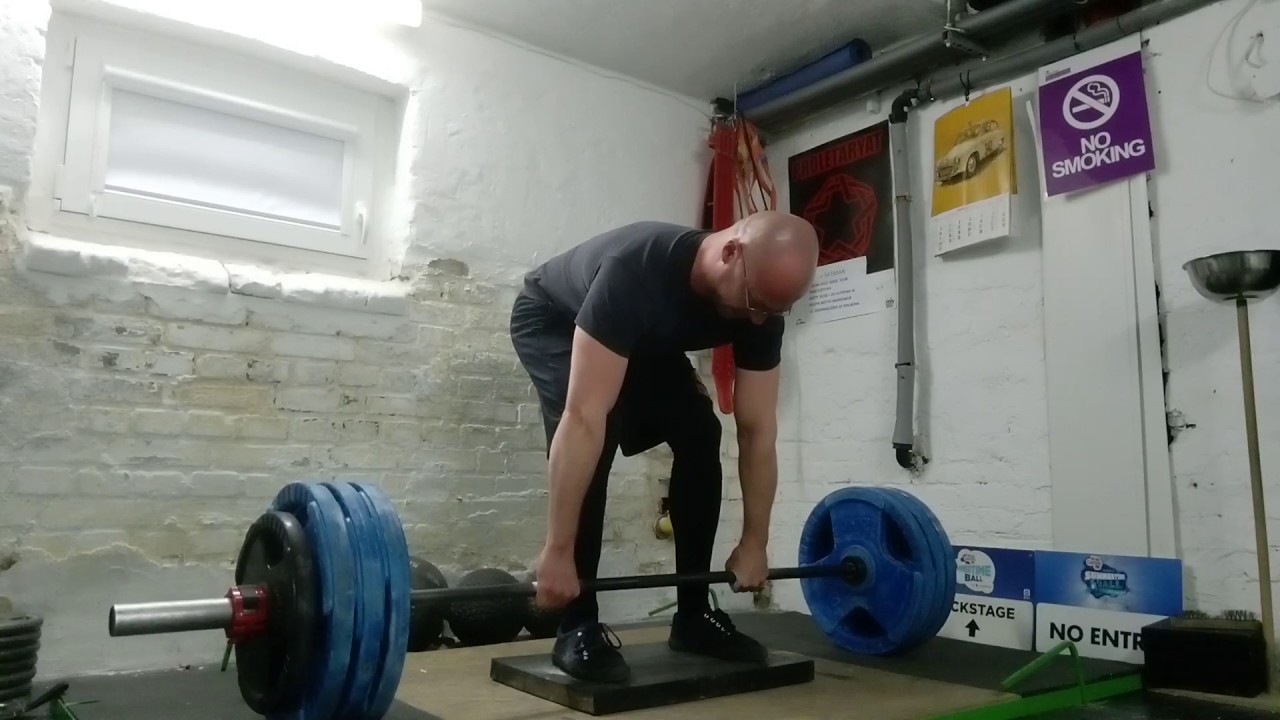 Conventional deficit deadlift of 2inch mat YouTube