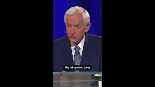 Celebrity "No matter what cost we may pay to follow Christ we will never sacrifice our connection with Him." Net Worth