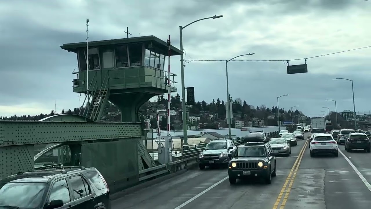 Разводной мост 🤷‍♂️