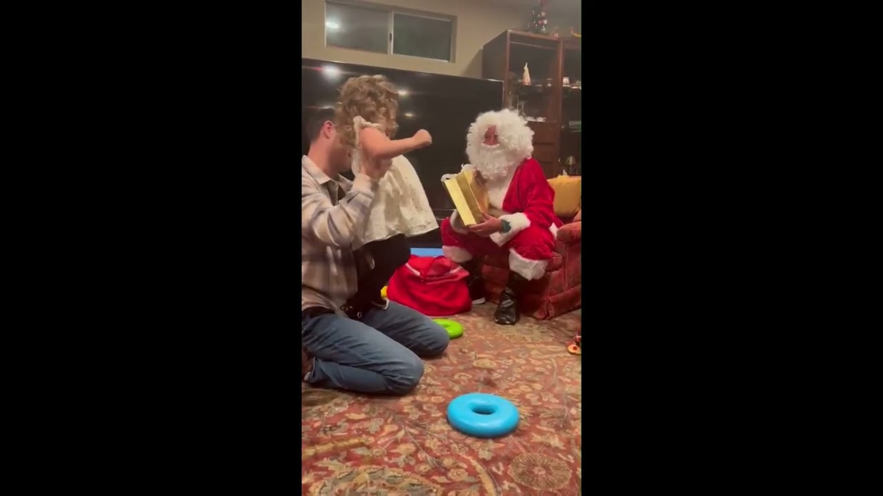 SANTA GEORGE AT ANCA'S PLACE DEC 21, 2025