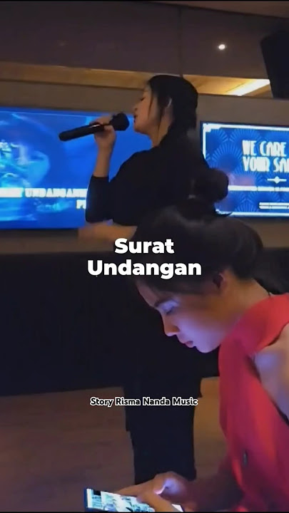 Song: Poppy Mercury - Surat Undangan Cover by @rere_reyreina #lagulawas #suratundangan #coverlagu  