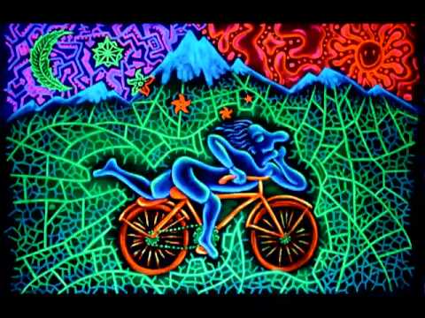 Bio Genesis vs. Punchline - Ride The Wave bekijken op YouTube