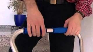 電ネコ　電動階段運搬車