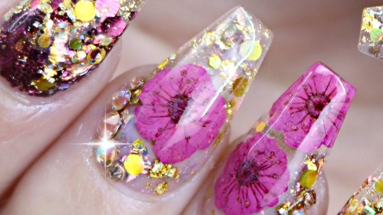 4. Dried Flower Nail Art Tutorial: Step by Step Guide - wide 2