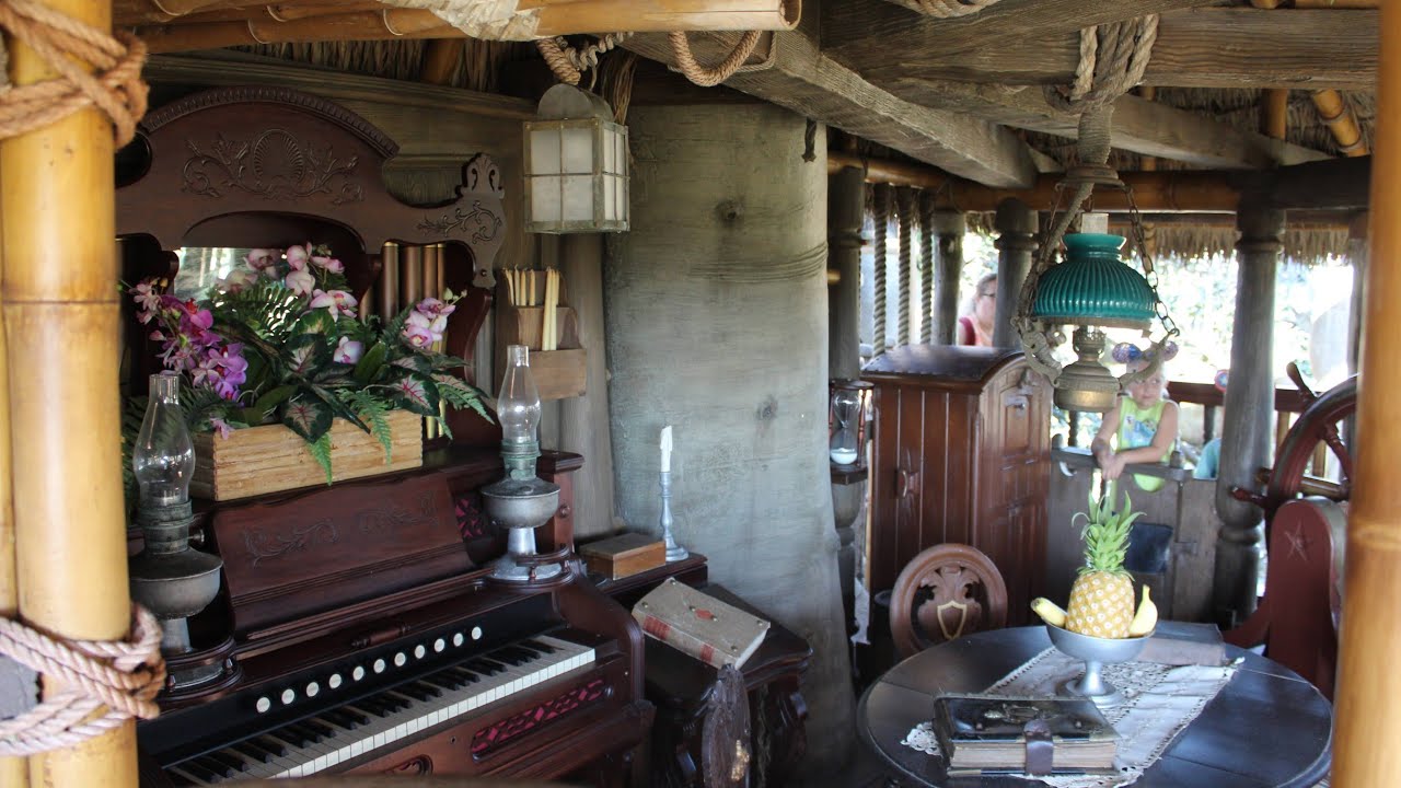 Swiss Family Robinson Treehouse - YouTube