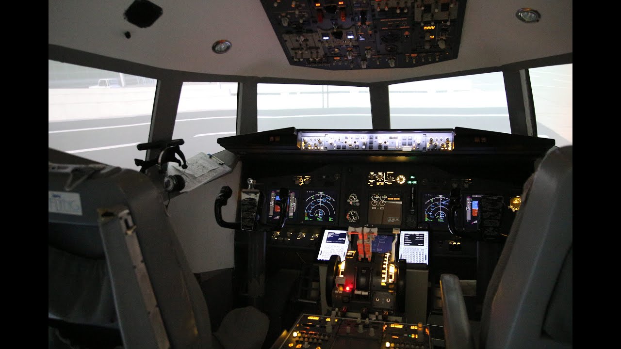 Let Beograd - Beograd. LYBE-LYBE. FLY NG simulator 737-800. Dr Milan Popović