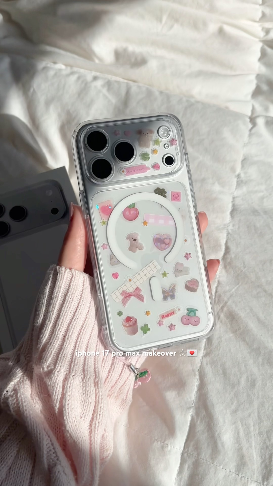 The new iPhone 17 Pro was made for stickers 💌🤤 #iphone17