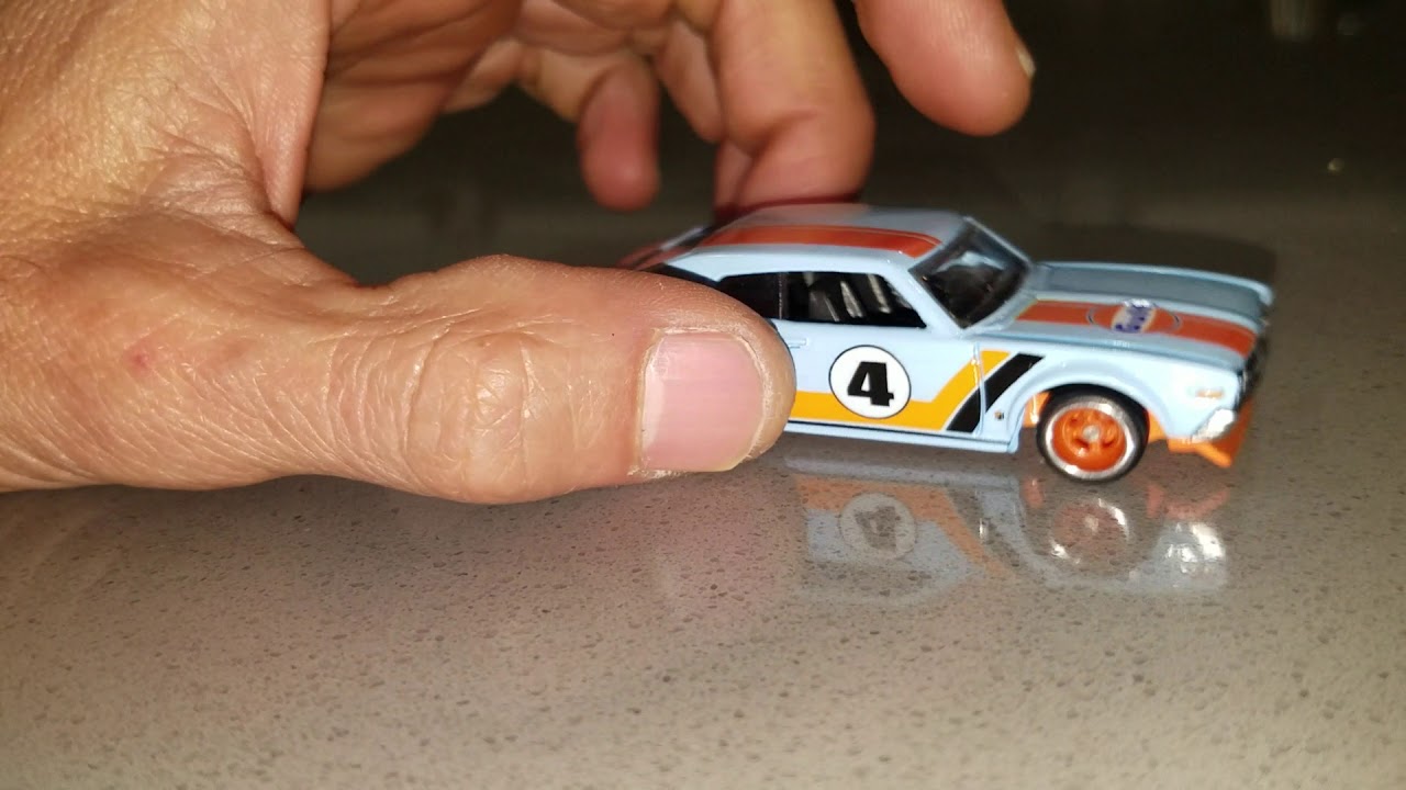 hot wheels nissan laurel gulf