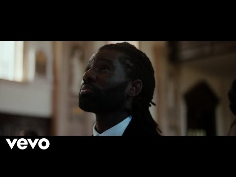 Wretch 32 gives us a heart-renching lesson about loss with "Mummy's Boy"