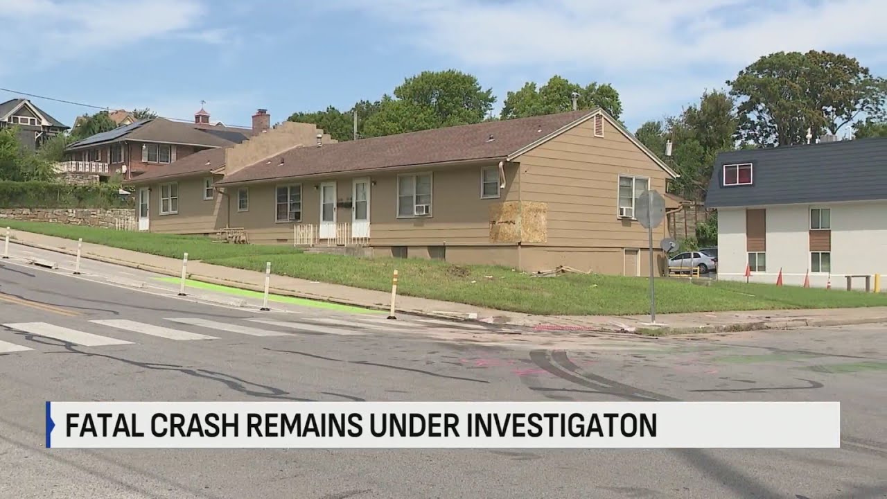 Deadly crash remains under investigation in Kansas City