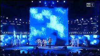 Gigi D'Alessio in Medley - Mvula Sungani Physical Dance