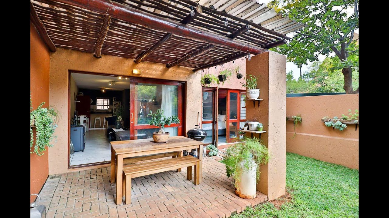 2 Bed Apartment for sale in Gauteng Johannesburg Fourways