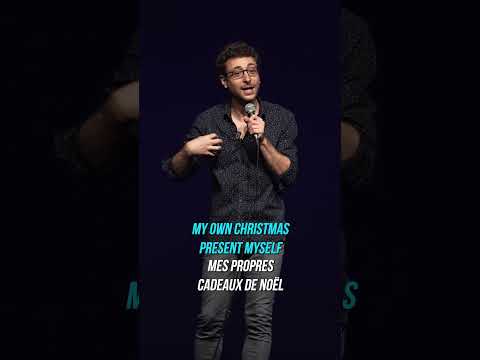 Encore un homme qui fait rien. À la fin on comprend pourquoi.