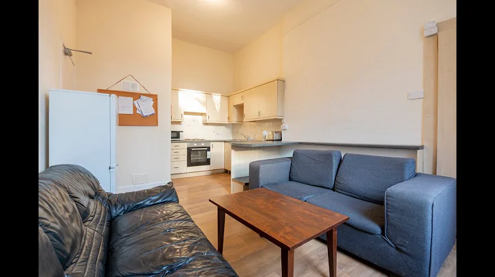 910L - Lutton Place, Edinburgh