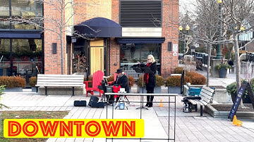 Strolling Downtown - HDR (BT.2020 HLG)