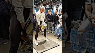 Normal skill VS Queen of Gold dumbbells