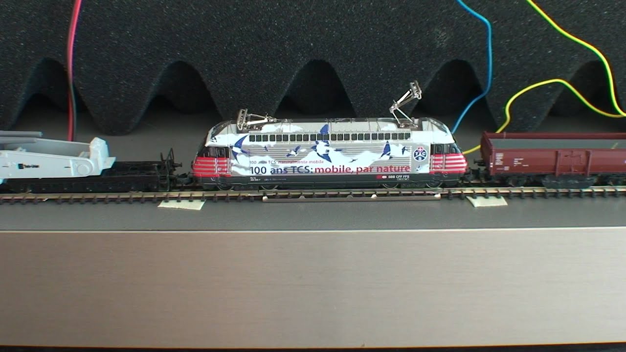 Märklin 72740 Bedieningspaneel voor de distributie van een tractie- of verlichtingscircuit - Lokschuppen Berlinski Märklin 72740 Bedieningspaneel voor de distributie van een tractie- of verlichtingscircuit - Lokschuppen Berlinski