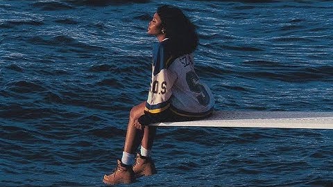 SZA - Ghost In The Machine (Solo Version)