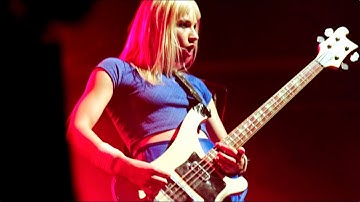 THE MOLOTOVS - filmed at Largo Venue, Rome/Italy